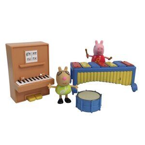 Peppa Pigs Making Music‎ Fun Playset Piano Drum Xylophone & Figures